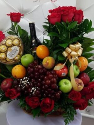 floristería en Bucaramanga. Llámanos al 3023608251 ó 3172402246. Encantados de hacer tu día el más feliz... Gracias por preferirnos 🌻💖