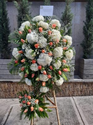 floristería en Bucaramanga. Llámanos al 3023608251 ó 3172402246. Encantados de hacer tu día el más feliz... Gracias por preferirnos 🌻💖