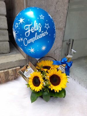 floristería en Bucaramanga. Llámanos al 3023608251 ó 3172402246. Encantados de hacer tu día el más feliz... Gracias por preferirnos 🌻💖
